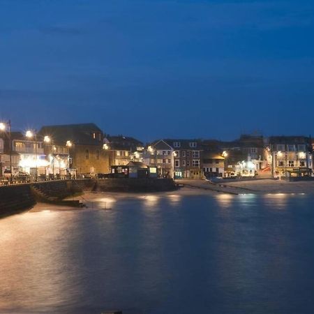 St Ives Apartment Private Parking With Garden 10 Minute Walk Into Town And Beach 外观 照片