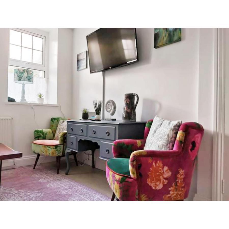 St Ives Apartment Private Parking With Garden 10 Minute Walk Into Town And Beach 外观 照片