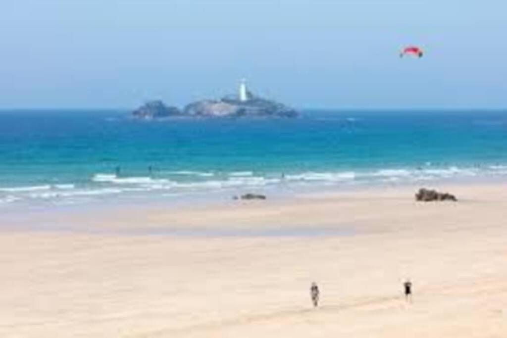 St Ives Apartment Private Parking With Garden 10 Minute Walk Into Town And Beach 外观 照片