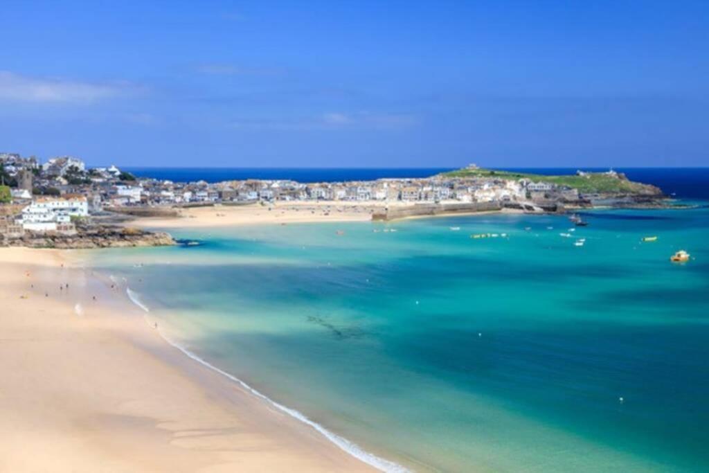 St Ives Apartment Private Parking With Garden 10 Minute Walk Into Town And Beach 外观 照片